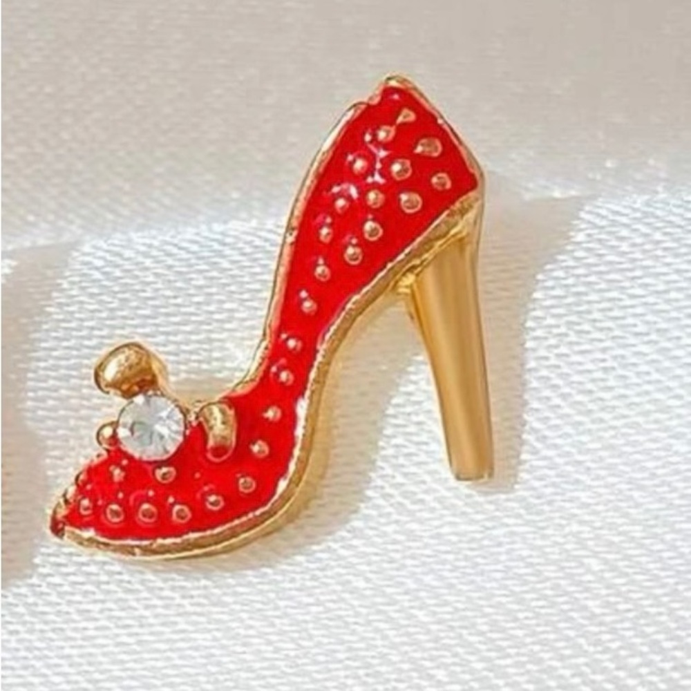 Heel & Purse Earrings - Picture 4 of 6